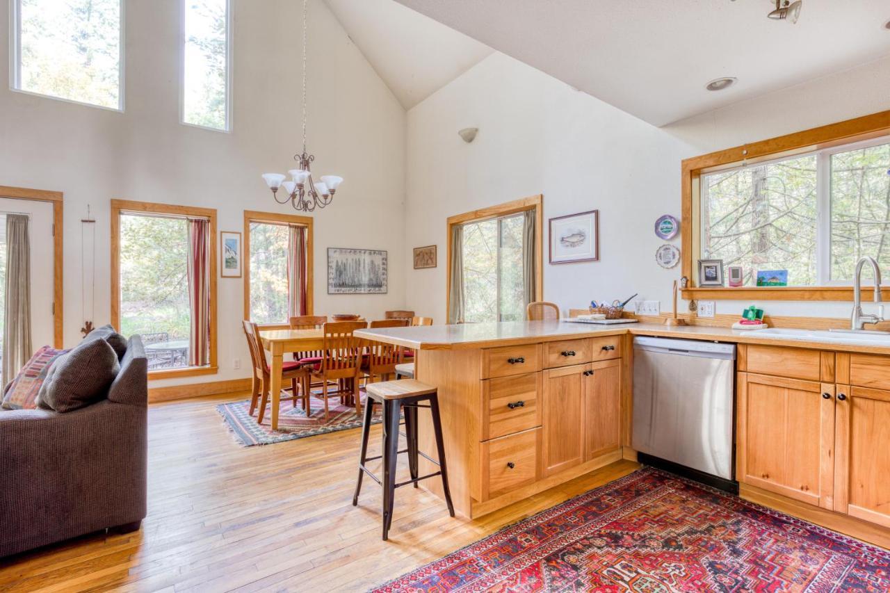 Wildwood Cabin Welches Екстер'єр фото